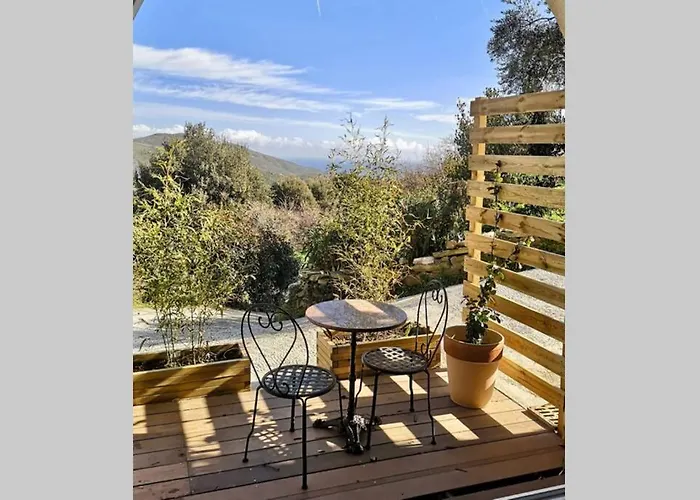 Independant Dans Entre Et Maquis * Sisco